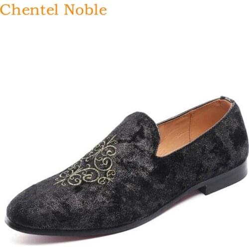 Luxury Brand Embroidered Flock Slip-on Mens Shoes Retro Fashion Flower Mens Dress Shoe Loafters For Business Mens Shoes