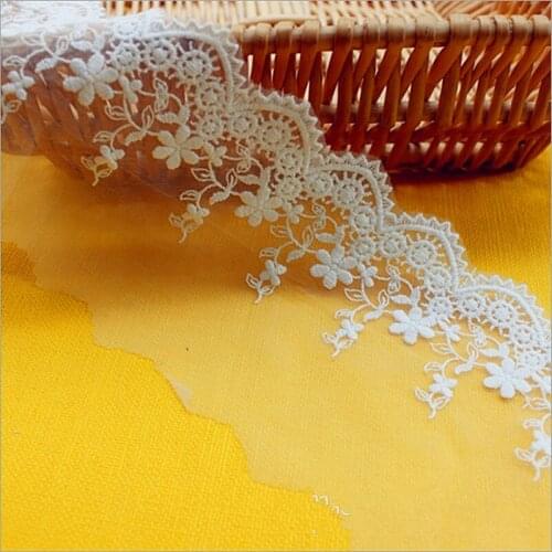 YACKALASI 14 Yds/Lot 100% Cotton Lace Eyelet Embroidery Applique Flower Diy Apparel Trims Sewing Apparel Lace 10cm