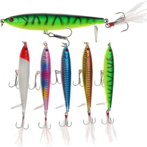 1pcs Sinking Pencil Fishing Lure 9cm 13.4g Hard Plastic Wobbler Crankbait with Feather Hooks Isca Artificial Pesca