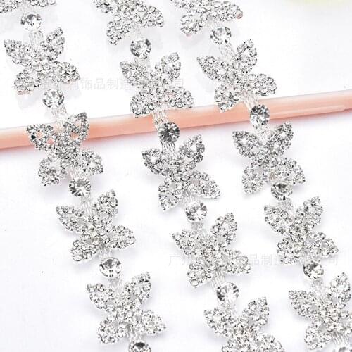 1 Yard Clear Flower Rhinestone Chain Applique For Wedding Dresses Trim Rhinestone Crystal Sew On Garment 2Cm Banding Chain Patch