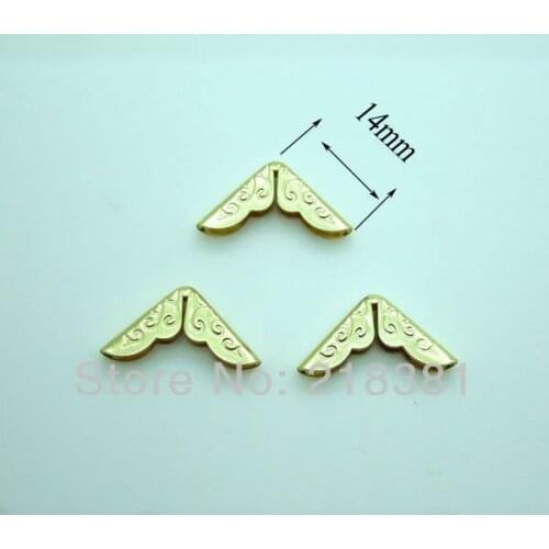 500PCs Gold Plated Small Metal Scrapbooking Albums Menus Folders Corner Protectors 14x14mmx2.8mm A00455