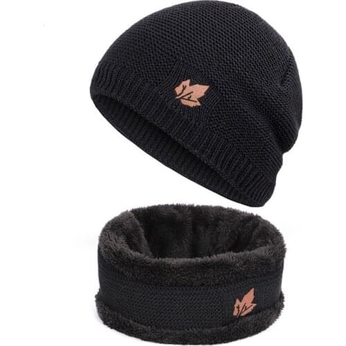 2019Men Winter Knitted Hats Leaf Leather Beanies Hat Women Warm Knit Velvet Outdoor Sports Hats Winter Bonnet Beanies Caps