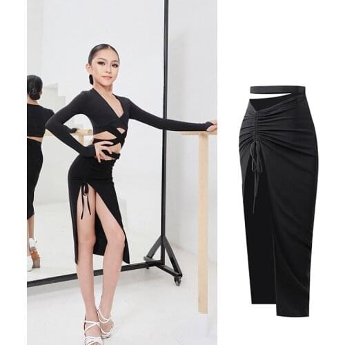 Fashion Latin Dance Competition Dresses Girls Black Shine Long Sleeve Dress Latin Practice Dancewear Performance Clothes DQS5767