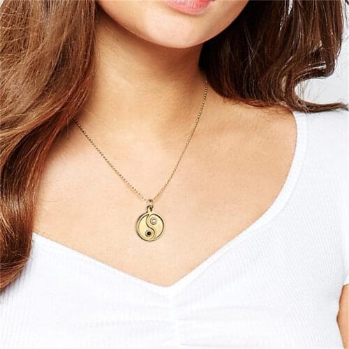 Womens Gold/Silvercolor Stainless Steel Necklace Chinese Style Yin Yang Tai Chi Pendant Necklace for Female Jewelry Accessories