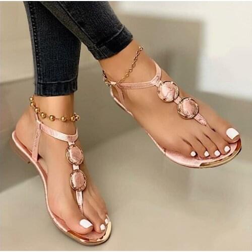 2021 Women Summer Sandals Fashion Casual Beach Outdoor Flip Flop Sandals Metal Decoration Ladies Flat Shoes Big Size 35-43