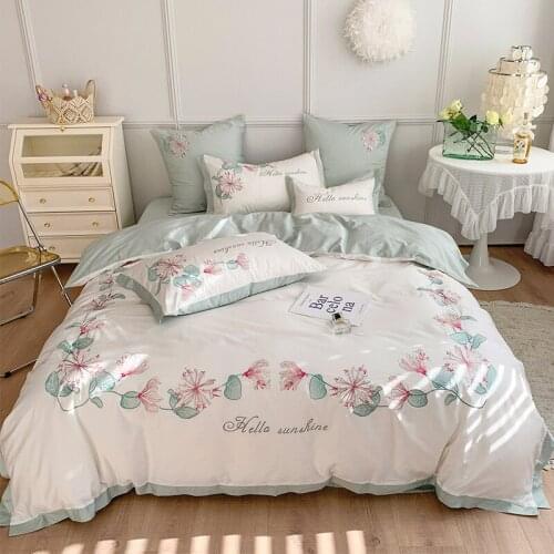 Bedding Set , Satin Four- Piece Set Quilt Cover , Bed Linen Pure Small Fresh Pastoral Embroidery 60 Long -staple Cotton 4 Pcs