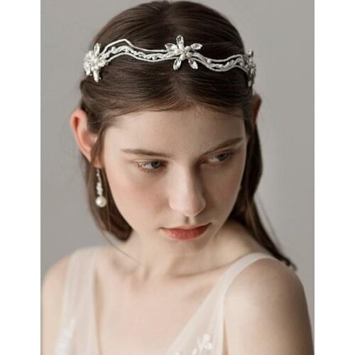 Romantic Sweetheart Bridal Headdress Pearl Chain Rhinestone Beads Flower Headband for Wedding Perform Studio Travel Photo O336