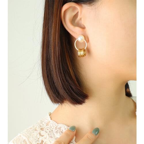 Pinkeco Stud Earrings