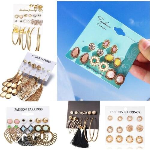 New retro style tassel earrings Women ethnic style pearl zircon metal Ear nails fashion multi-element short video popular jewelr