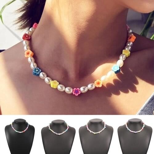 Hot Sale Bohemian Wind Flower Beaded Chokers Color Imitation Pearl Necklace Simple Fashion Alloy Foot Chain Neck Chain Wholesale