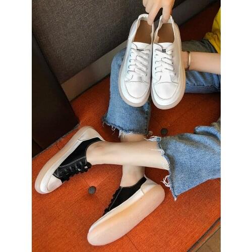 2021 spring and autumn hot sale ladies white shoes Korean fashion all-match student flat casual breathable single shoes