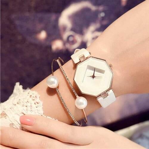 Women Watches Gem Cut Geometry Crystal Leather Quartz Wristwatch Fashion Dress Diamond mirror Watches Ladies Gifts Clock 5 color