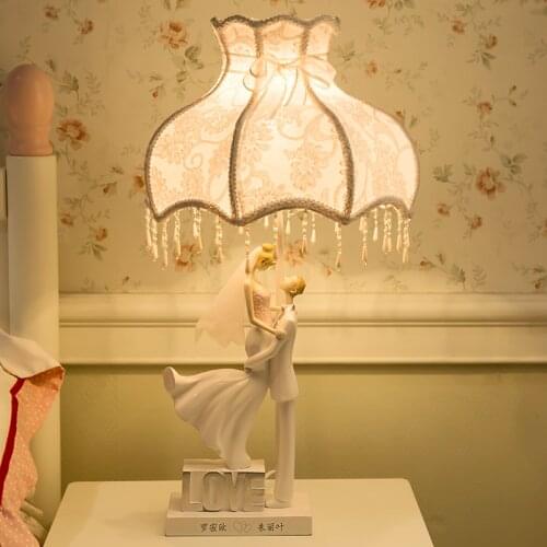 GY European Wedding Room Creative Bedroom Bedside Table Decoration Table Lamp Wedding Decoration for New Couple Wedding Gift