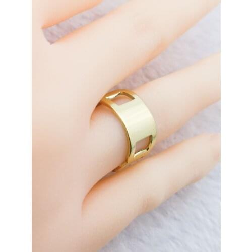 Ring Hot Sell Classic Style Gold Color Luxury Women Fashion Stainless Steel Jewelry