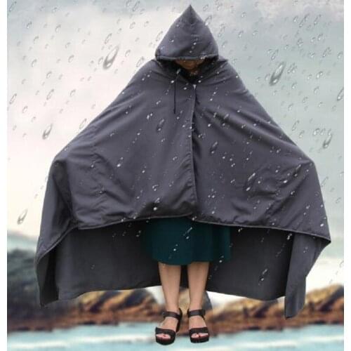 Multifunctional waterproof padded camping mat Outdoor hooded raincoat picnic mat Foldable and easy to carry camping pad