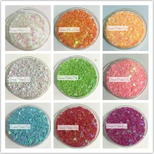 25g(5000pcs) 3mm Lovely Hollow heart PVC loose Sequins Paillettes for Nail Art manicure/sewing/wedding decoration confetti