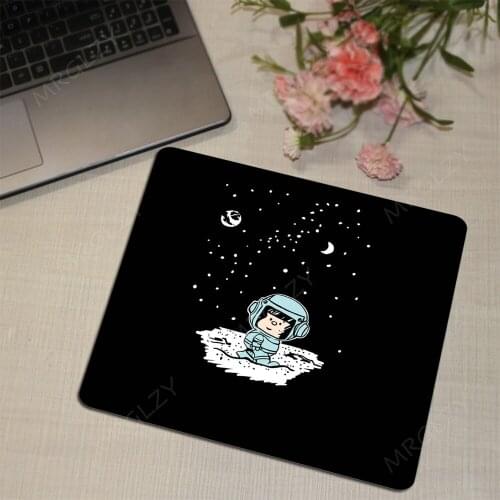 MRGLZY Cartoon Comfortable Mouse Pad Gaming Mouse Pad Size 250x290MM Rubber Mouse Pad Table Mat Cute Girl Small Mouse Pad