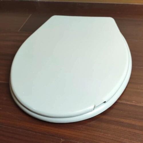 Toilet lid cover standard closing 2020 high quality colorful toilet seat cover set hot selling fashion bathroom pp toilet seat