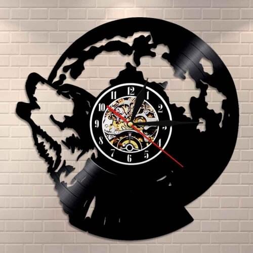 Woodland Wolf Vinyl Record Wall Clock Wildlife Decorative Wall Watch Clock Wolf Howling at the Moon Wall Art Modern Wall Clock