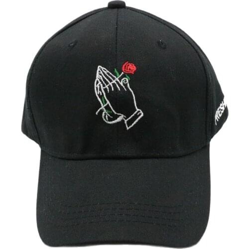 Holding the Rose in Both Hands Embroidery Simple Style Baseball Caps Men Women Snapback Hat Travel Sunscreen Caps Dad Hats BQ076