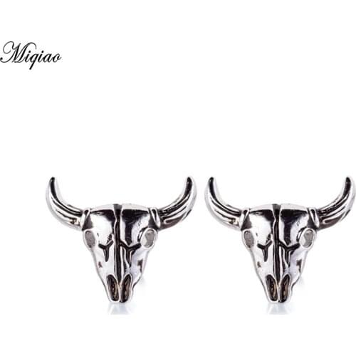 Miqiao 1pcs Bronze Antique Bulls Head Earrings, High Texture and Personality, Distressed Cartilage Piercing Jewelry