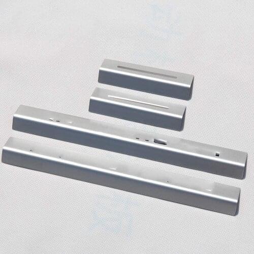 Stainless Steel Exterior Door Sill Wear Protector Plate 4pcs For Land Rover Range Rover Sport 2014-2017 (Ten Letter Sign Logo)