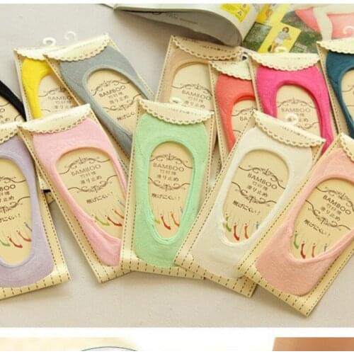 7Pairs/Lot Fashion Socks Hot Womens Slippers Solid Cotton Sneakers Invisiable Heel Pain Soft Socks Gel Rubber Sapatos Socks