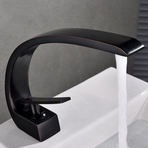 Faucet Novel Kitchen Black Painted Copper Faucet C-Shaped Faucet Electroplated Black Faucet Home New Smooth Curved Water-Tap