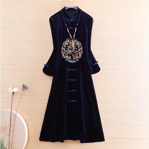 Chinese Style Women Velvet Qipao Dress Autumn Royal Embroidery Floral Vintage Elegant Slim Lady Luxurious Cheongsam Dress M-XXL