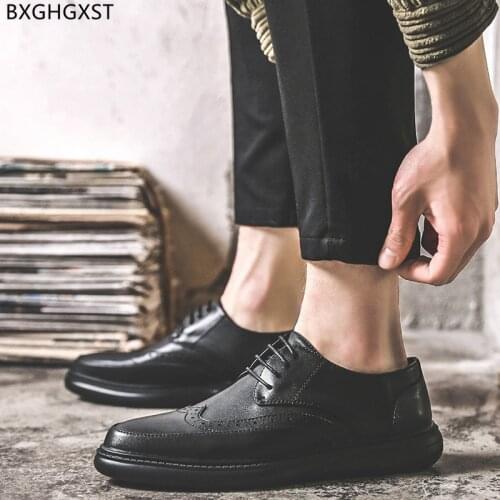 Formal Oxford Shoes for Men Brogue Man Luxury Brand Casual Business Shoes Men Designer Shoes Men High Quality Wedding Elegant