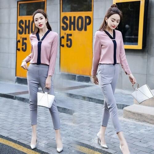 Set female 2019 summer temperament fashion simple V-neck casual shirt Slim thin feet pants wild womens two-piece suit