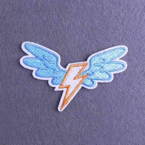 1pcs Angel Wings Patch Lightning Iron On Patches On Clothes Retro Theme Embroidered Patch Punk Style Applique Cloth Stripe Badge