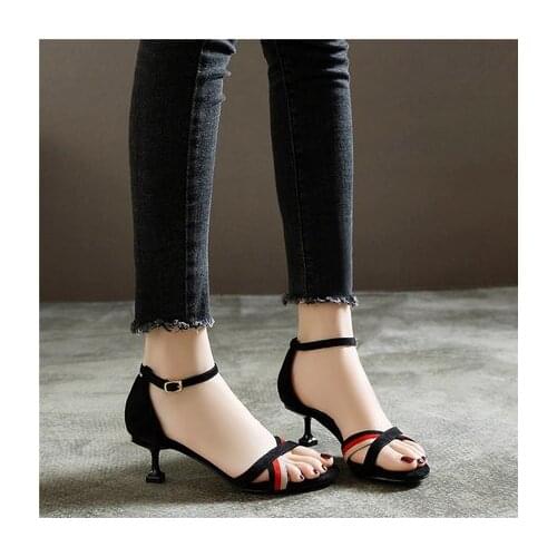 2019 female summer fairy wind new small with a girl 3cm low heel stiletto buckle cat with high heel sandals