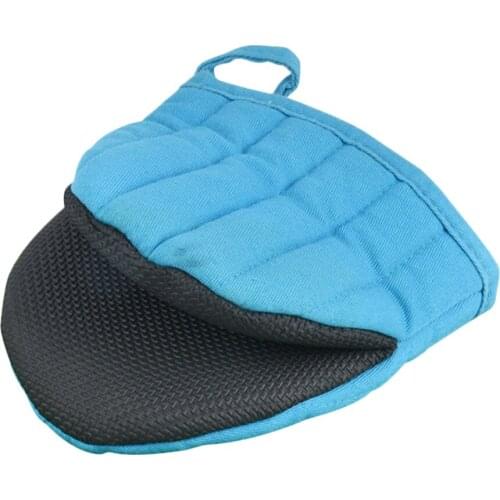 1Pc Insulation Glove Practical Heat Resistant Non-slip Cotton Baking Mitts Baking Glove Oven Pot Holder for Oven Microwave