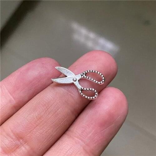 30pcs Charms Scissors 19x11mm Antique Silver Color Pendants Making DIY Handmade Tibetan Silver Color Jewelry Craft Accessories