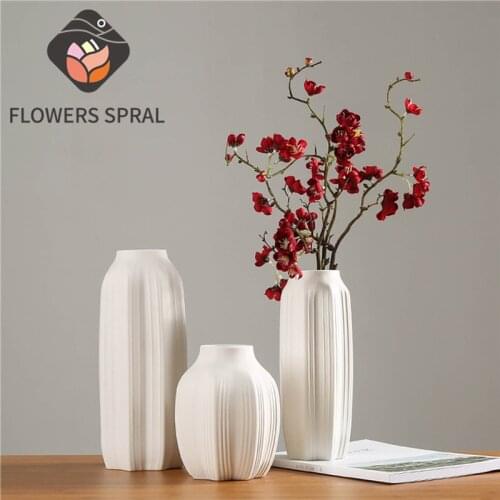 Nordic Minimalist Ceramic Vase Decoration Living Room Decoration Dried Flower Flower Arrangement Can Be Hydroponic Vase