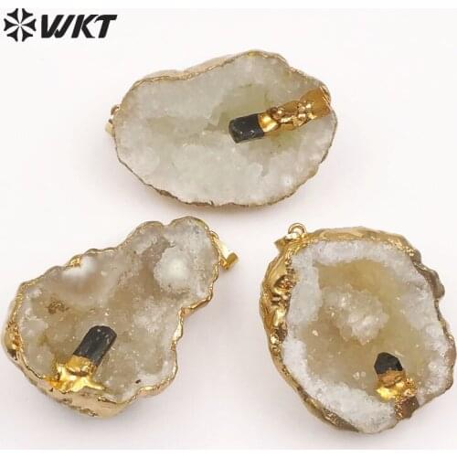 WT-P1420 WKT Hight quality white stone with black tourmaline stone pendant freeshape and random size natural stone pendants