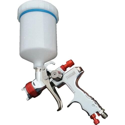High-end spray gun gravity spray gun manual spray gun airbrush 1.3mm 600CC air spray gun with spray gun accessories