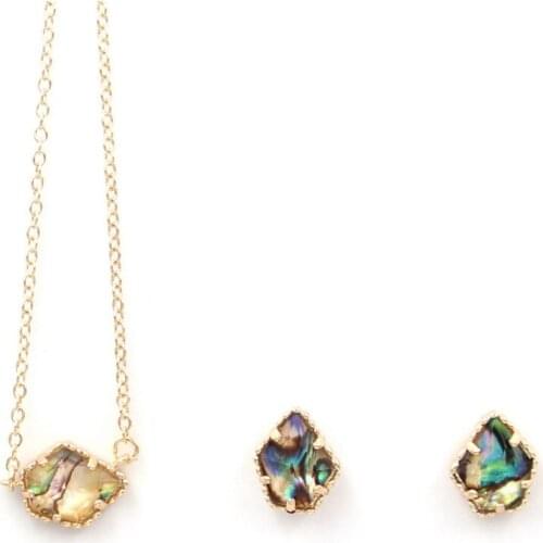 2020 New Fashion Small Five Sides Dichroic Green Brwon Abalone Mother Pearl Natural Shell Cut Pendant Necklace for Women