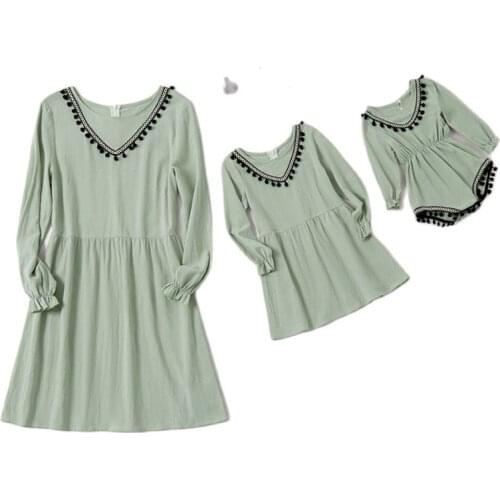 Mommy And Me Dresses 2021 New Autumn Matching Family Outfits Baby Girl Solid Color Long Sleeve Clothes Mom And Daughter Dress