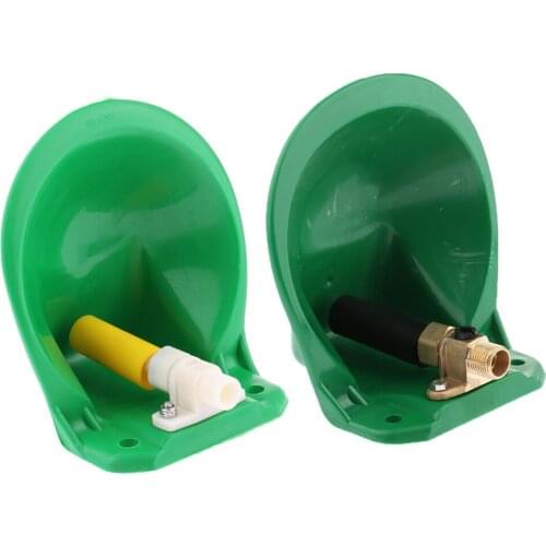 1 Piece Plastic Automatic Sheep Water Bowl Goat Calves Cattle Pig Dog Piglets Drinker Waterer Tool - Green, Durable and Sturdy