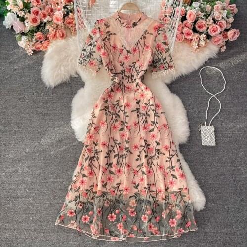 2021 Elegant Chic Pink Embroidery Dress Summer Womens Stand Collar Short Sleeve Slim Sweet Party Ball Gown Dresses Vestidos