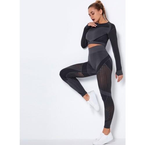 Seamless Knitting Quick Drying Sports Yoga Sets Striped Fitness Pants Suit for Women Gym Clothing Two Piece Yoga Set