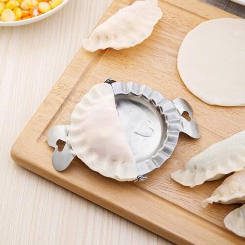 Manual hand Dumpling Mold Stainless Steel Dough Pie Ravioli Maker Pastry Tool Fold And Press
