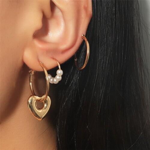 Trendy Hip Hoop Heart Pearl Earrings Fashion Temperament Crystal Drop Dangle Popular Hoop Earrings Women Gift Party Jewelry