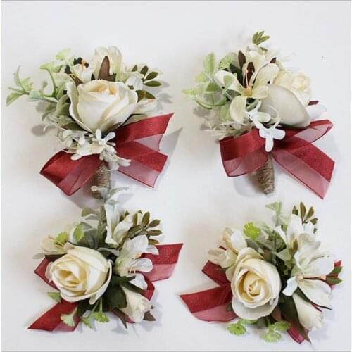6Pcs/Lot New Creative Red White Rose Corsage&Wrist Flowers Groomsman Article Flowers Wedding Party Christmas Decorative Flowers
