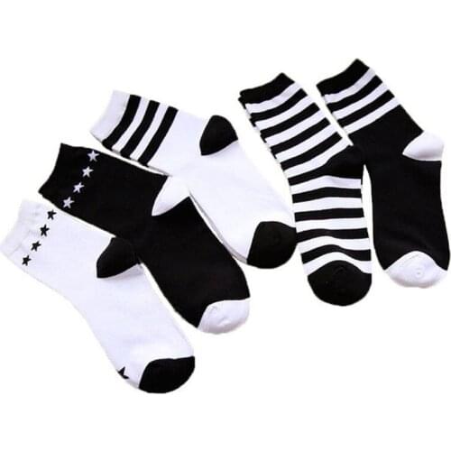 1Pairs=2Piece/Lot Female Striped Cartoon Socks Women Winter Autumn Warm Cotton Floor Length Sock for Lady Girls Free Shipping