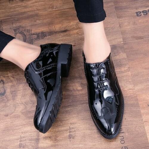 Sale sport on sports leisure fashion leather Mens white cuero slip causal patent moccasins casuales sapatos 2020 canvas zapatos