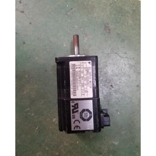 SGMAS-01A2A-AD11 servo motor , used in good condition . 85% appearance new , good working , free shipping