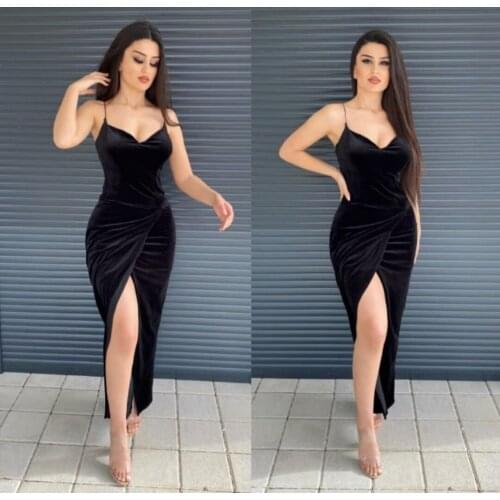 Sexy Long Satin Spaghetti Black Prom Dresses with Slit Boydcon Velvet Corset Back Abendkleider Robes de Soirée for Women